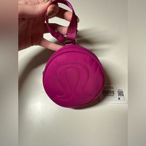 Lululemon coin pouch